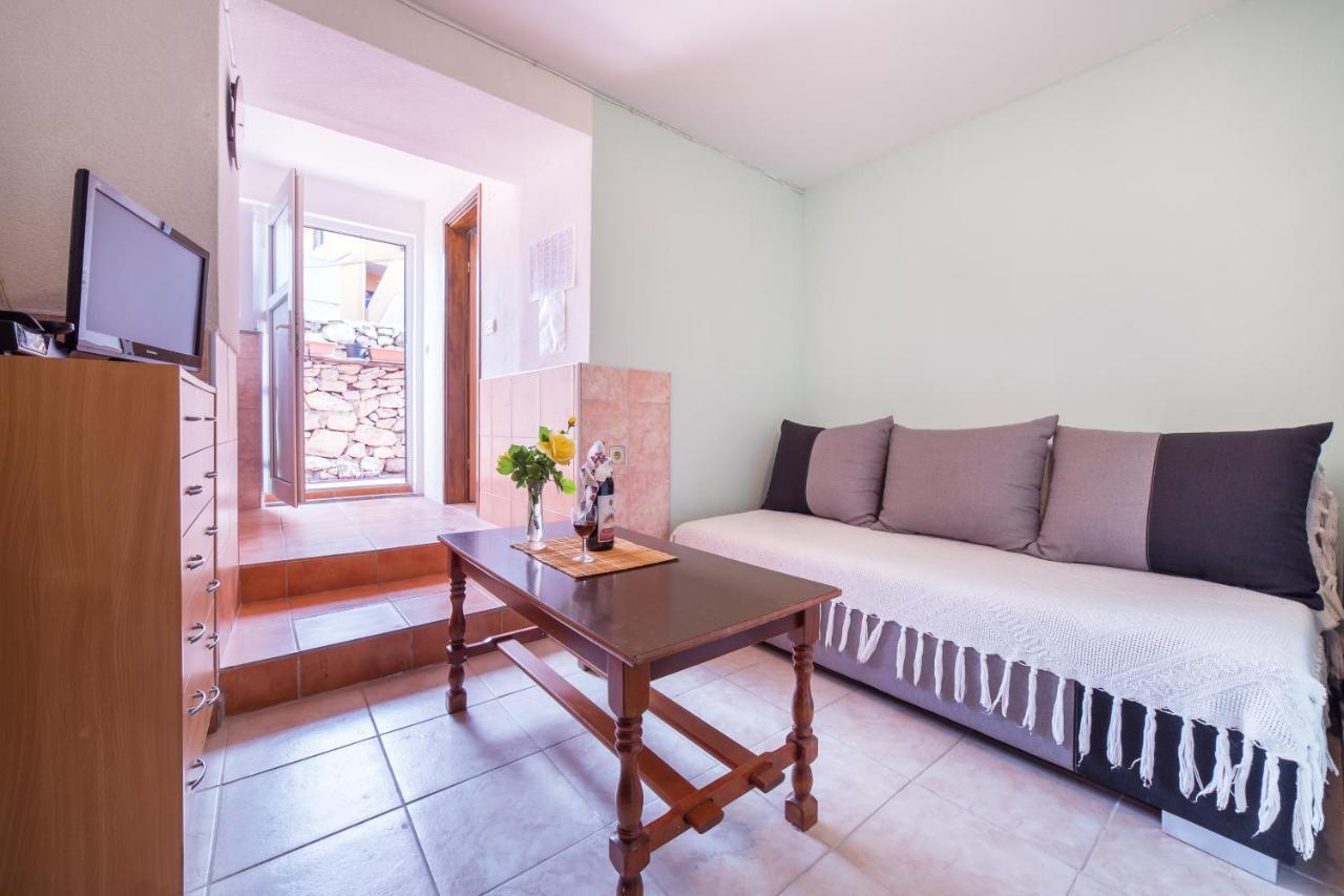Apartment Mika Vodice Exterior photo